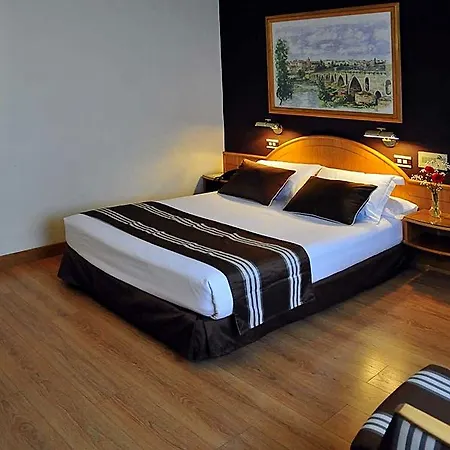 Zenit Dos Infantas Szálloda 4*