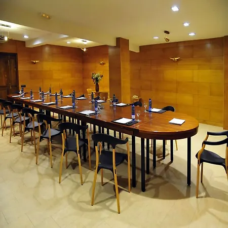 Zenit Dos Infantas 4*