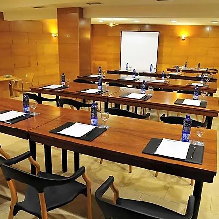 Hotel Zenit Dos Infantas 4*