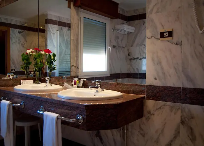 Zenit Dos Infantas 4*