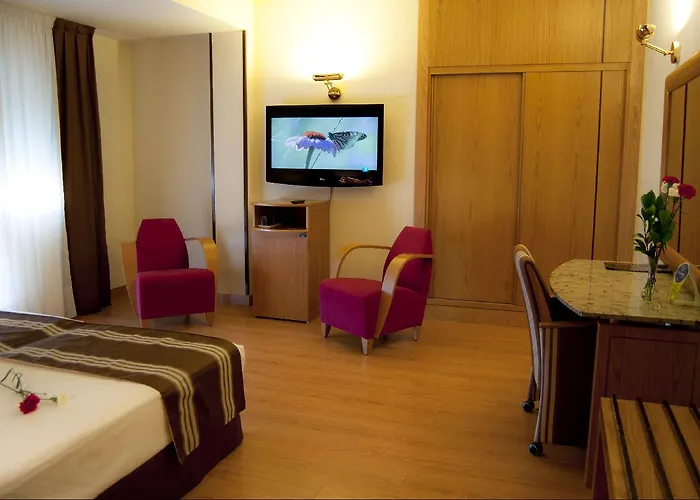 Zenit Dos Infantas Hotel