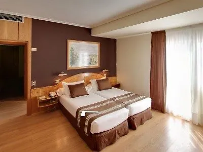 Zenit Dos Infantas 4*