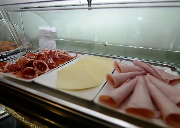 Zenit Dos Infantas Hotel