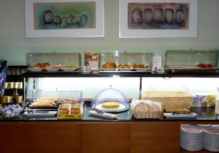 Zenit Dos Infantas 4*